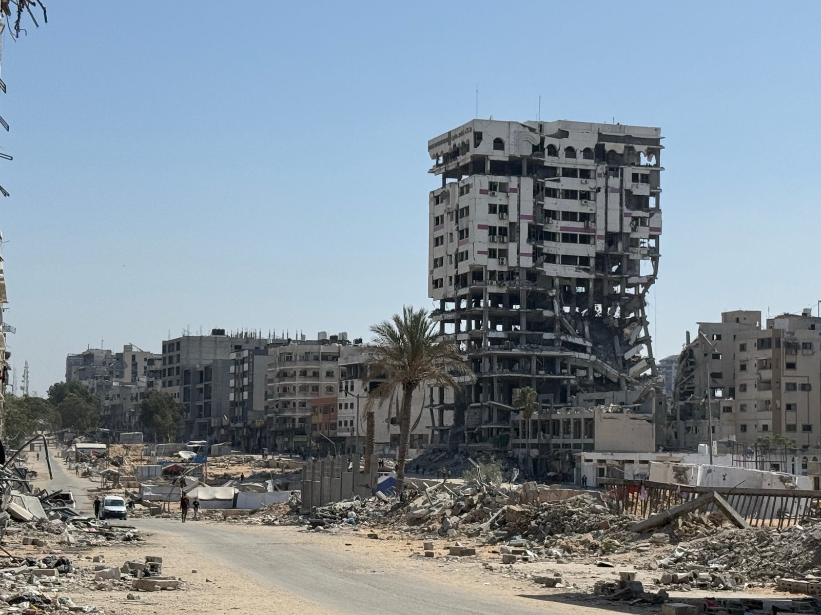 Living in the Remnants of Gaza City
