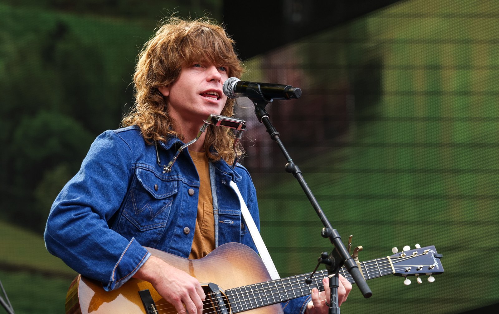 Jesse Welles Is the Antidote To Everything That Sucks About Our Time