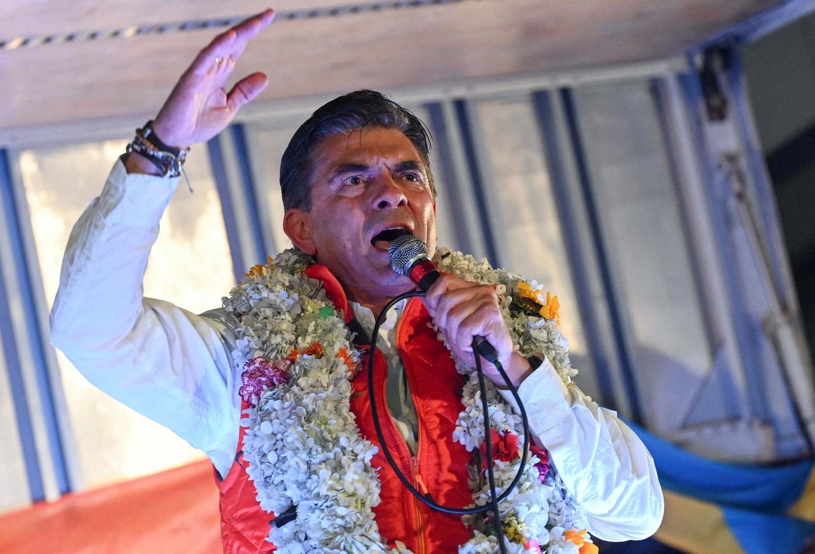 US and Bolivia should boost diplomatic ties, US senators say