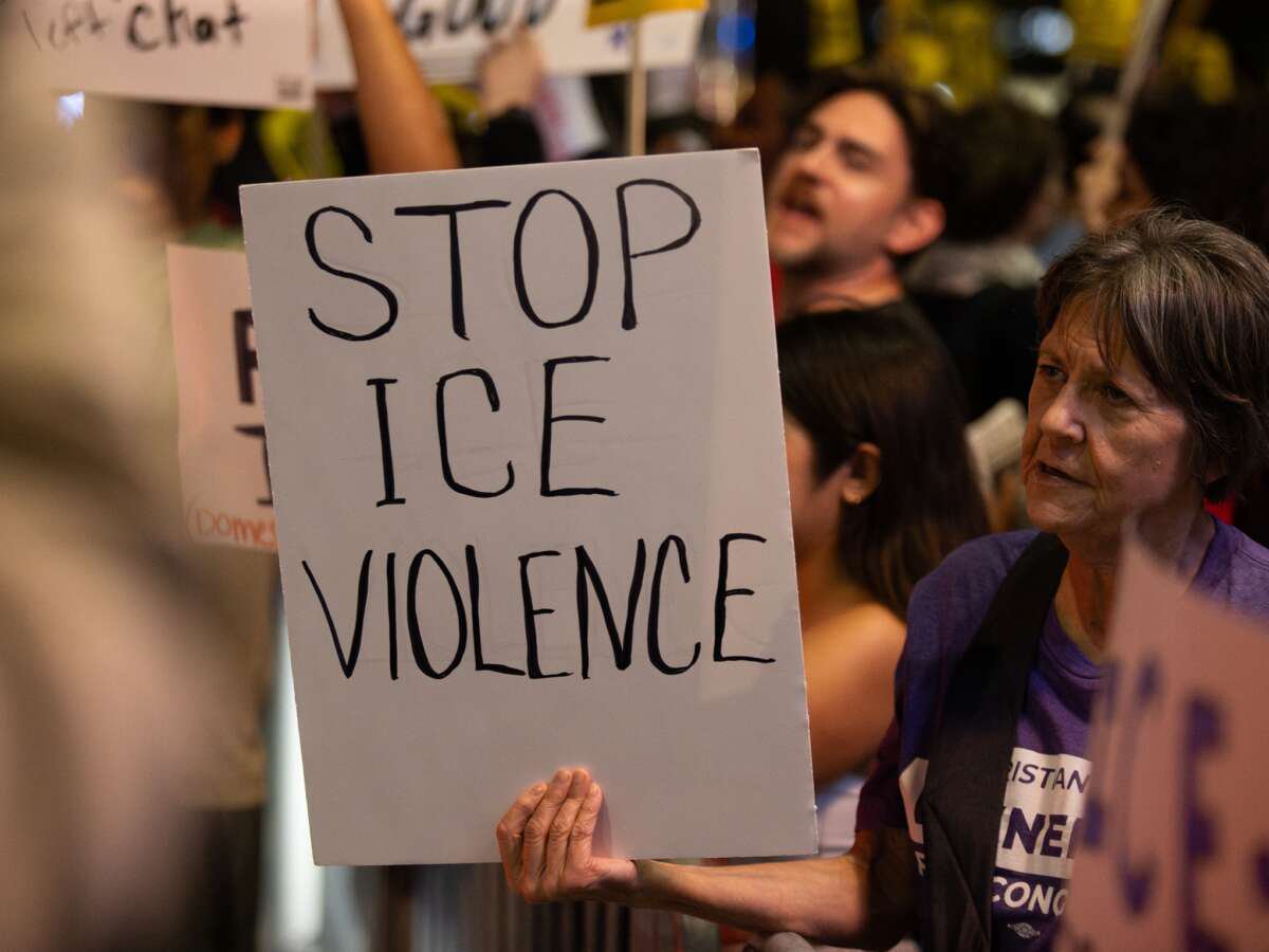 Docs Show ICE Agents Were Trained on Law and Deescalation. They’ve Ignored It.