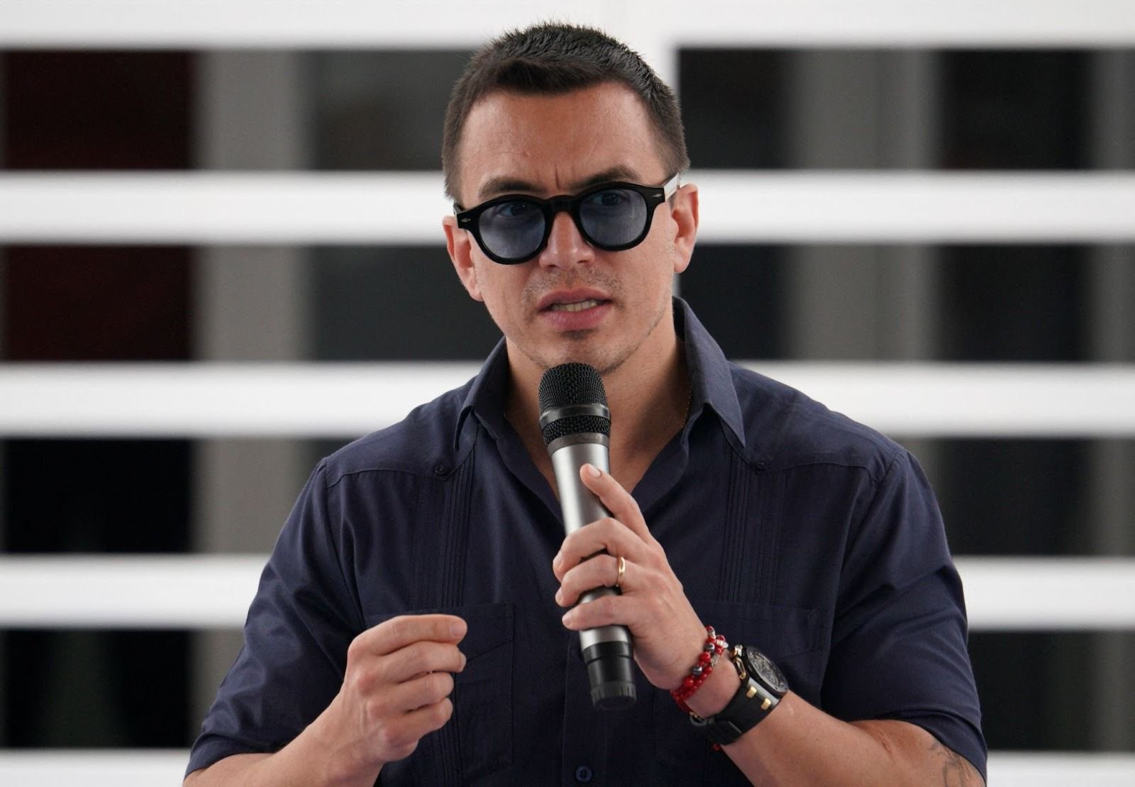 Ecuadorian president's family banana business smuggled drugs, investigation finds