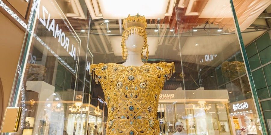 Riyadh jeweler crafts million-dollar 'Dubai dress'