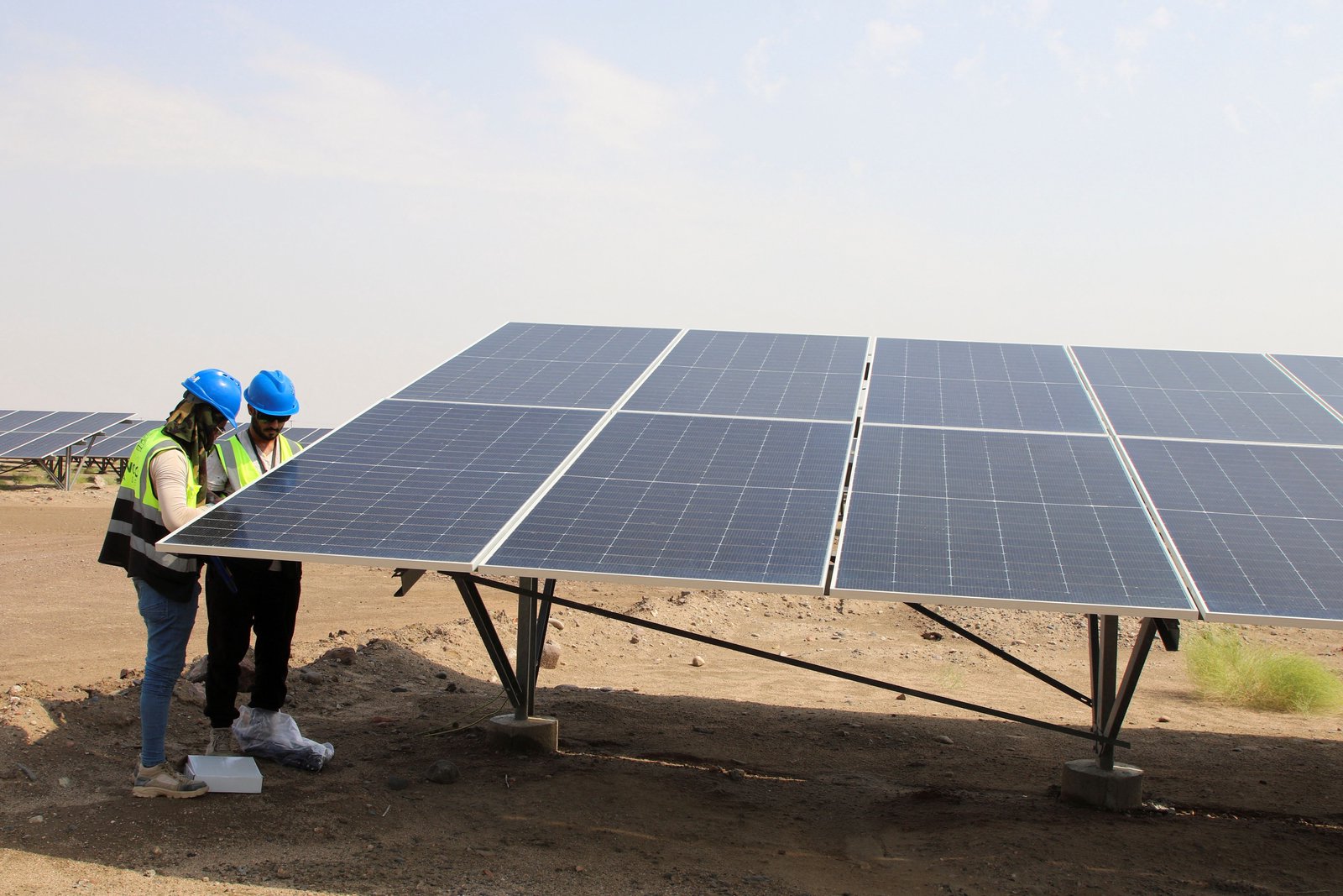 Cheap Chinese imports drive Nigeria solar boom