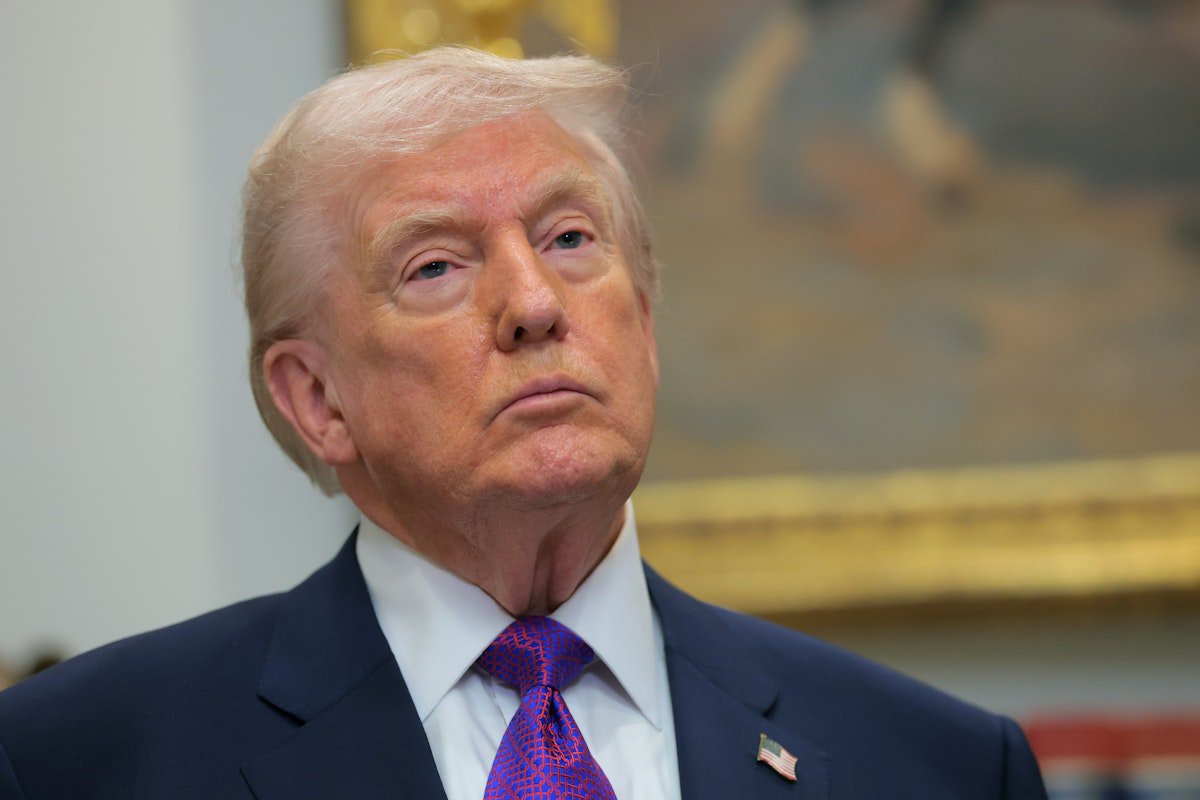 Trump Blurts Out Damning Iran Admission as MAGA Turns Harshly on Him