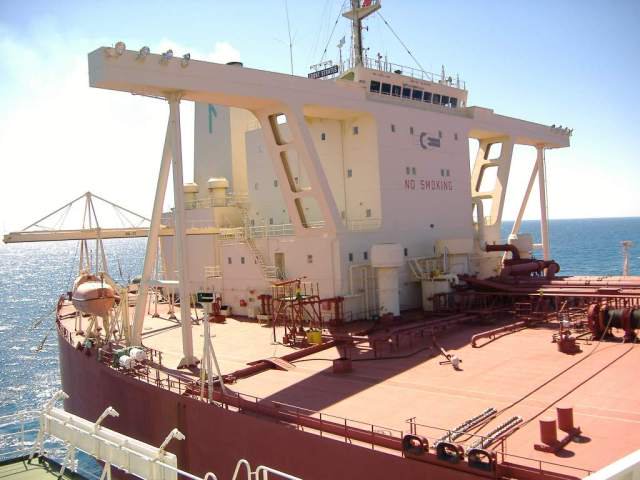 Fears of Wider War Over Venezuela Oil as US Seizes Russian-Flagged Tanker