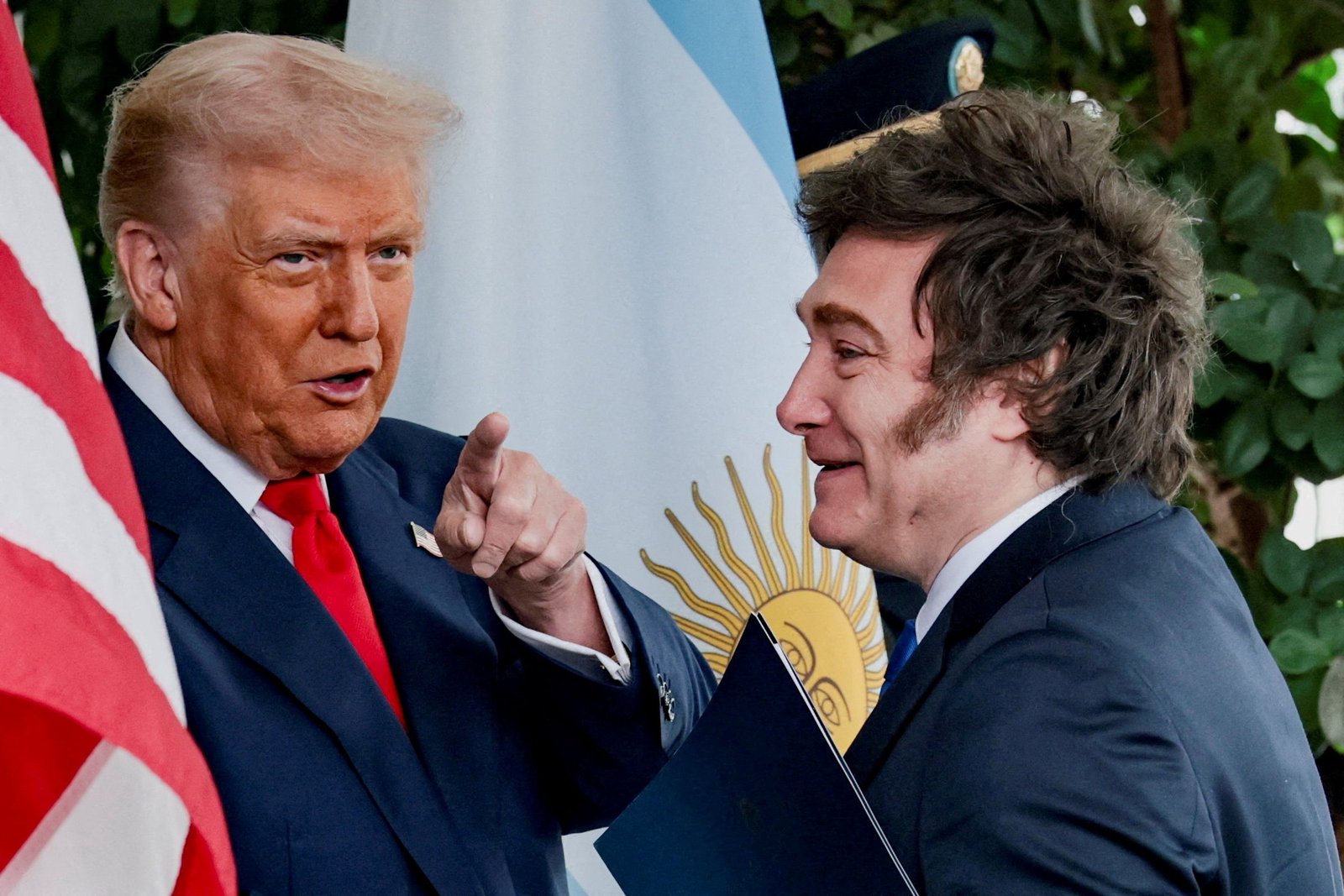 Trump threatens to cut aid to Argentina if Milei loses in midterms