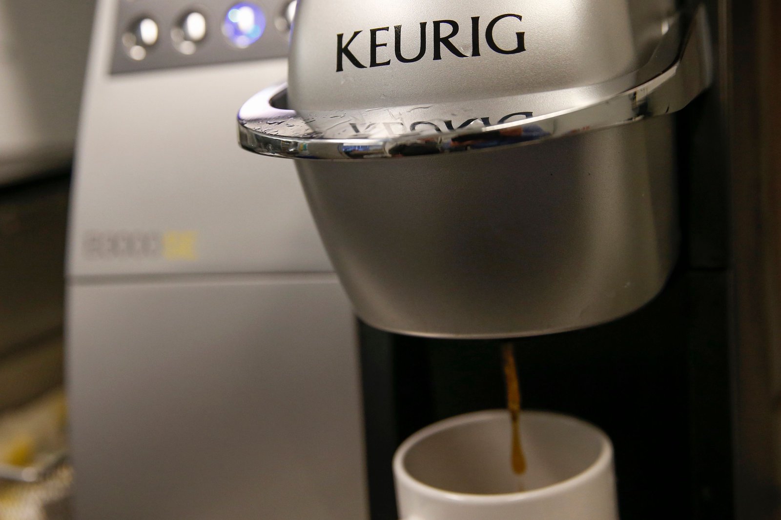 Keurig Dr Pepper turns to Apollo, KKR to bolster spinout financials