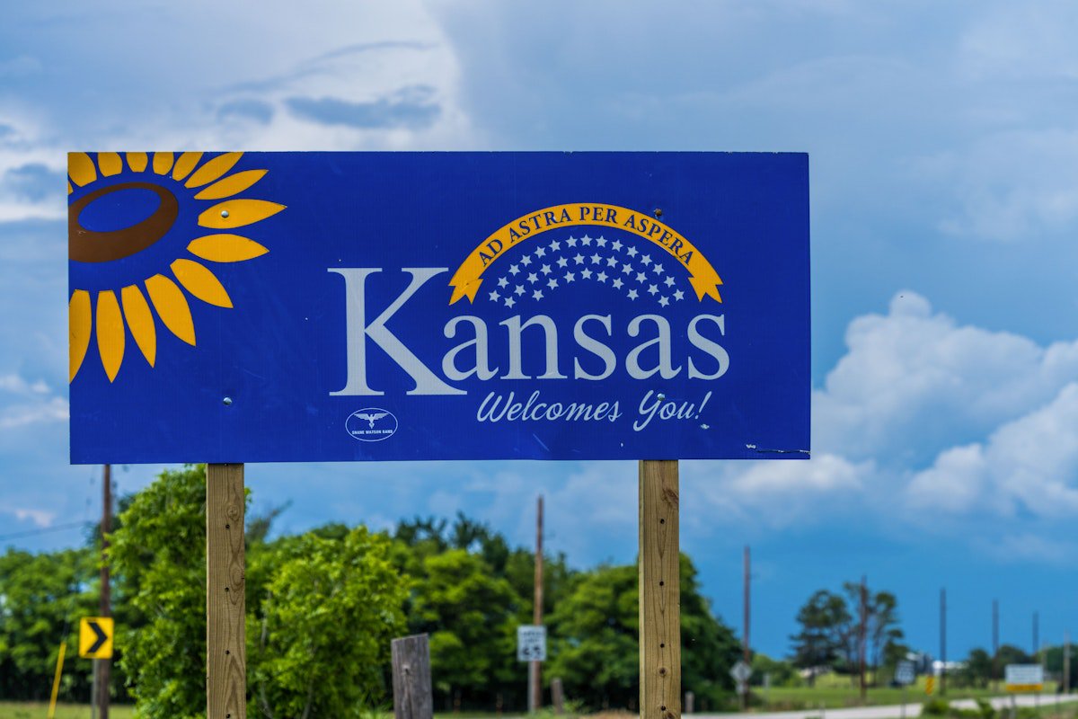 Kansas Makes Trans People’s Driver’s Licenses Invalid Overnight
