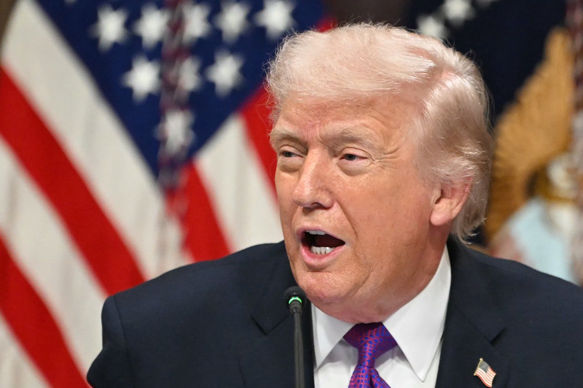 Trump Brags About Iran Evacuations, as Proof of His Failures Piles Up