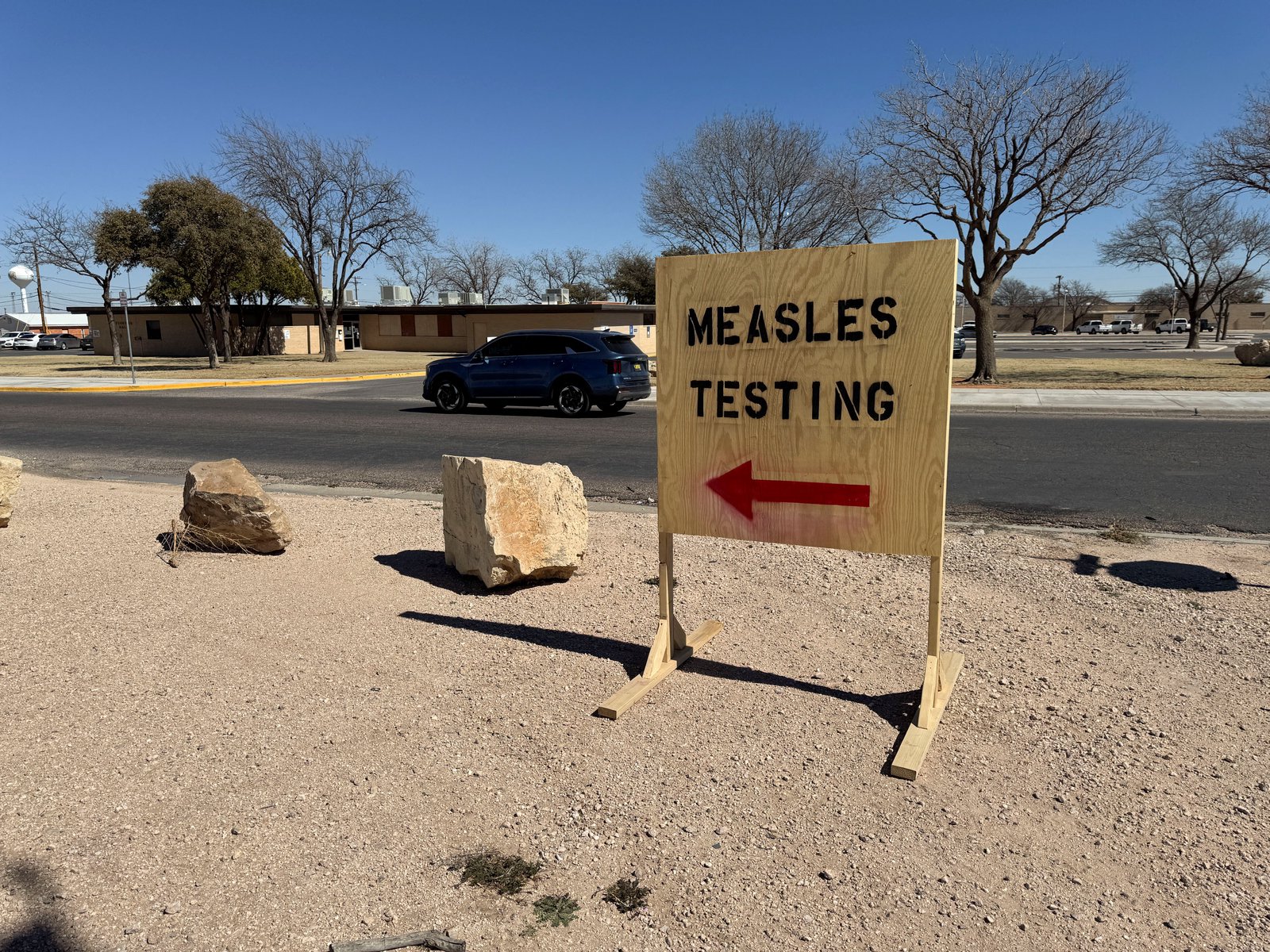 Measles outbreaks spread in US