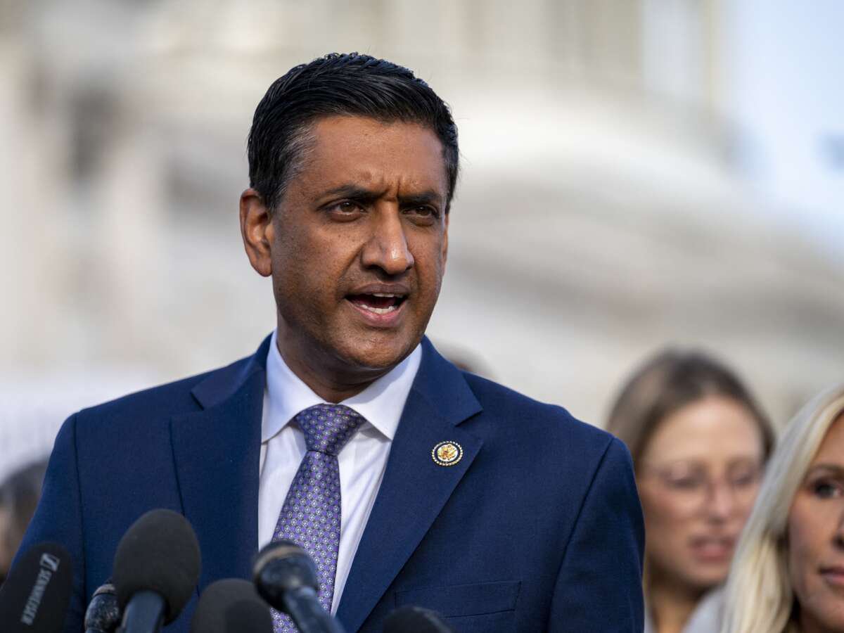Khanna: Congress Must Stop Trump From Invading 6 Other Countries He’s Threatened