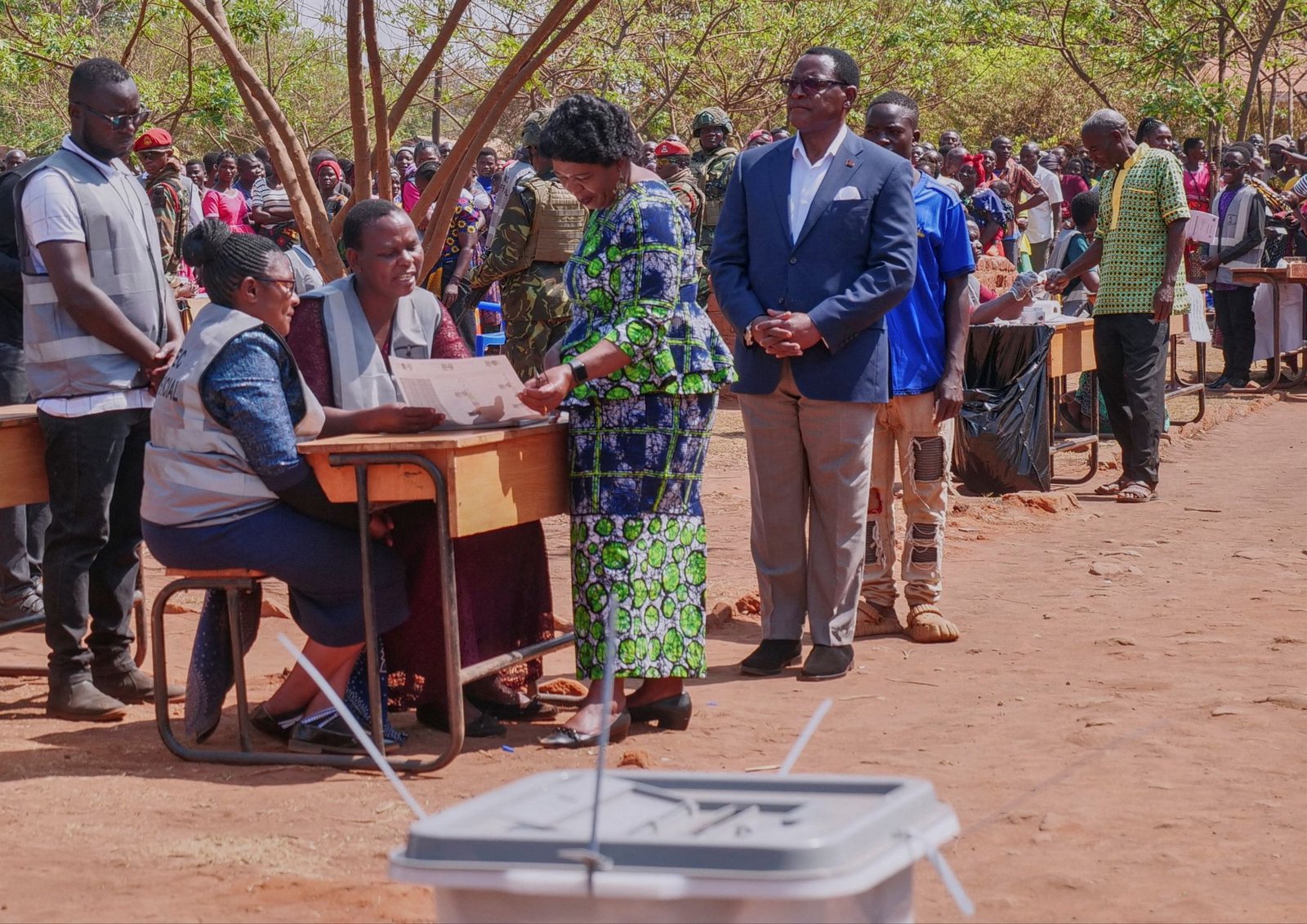 Malawi's main candidates both claim election victory as official results awaited