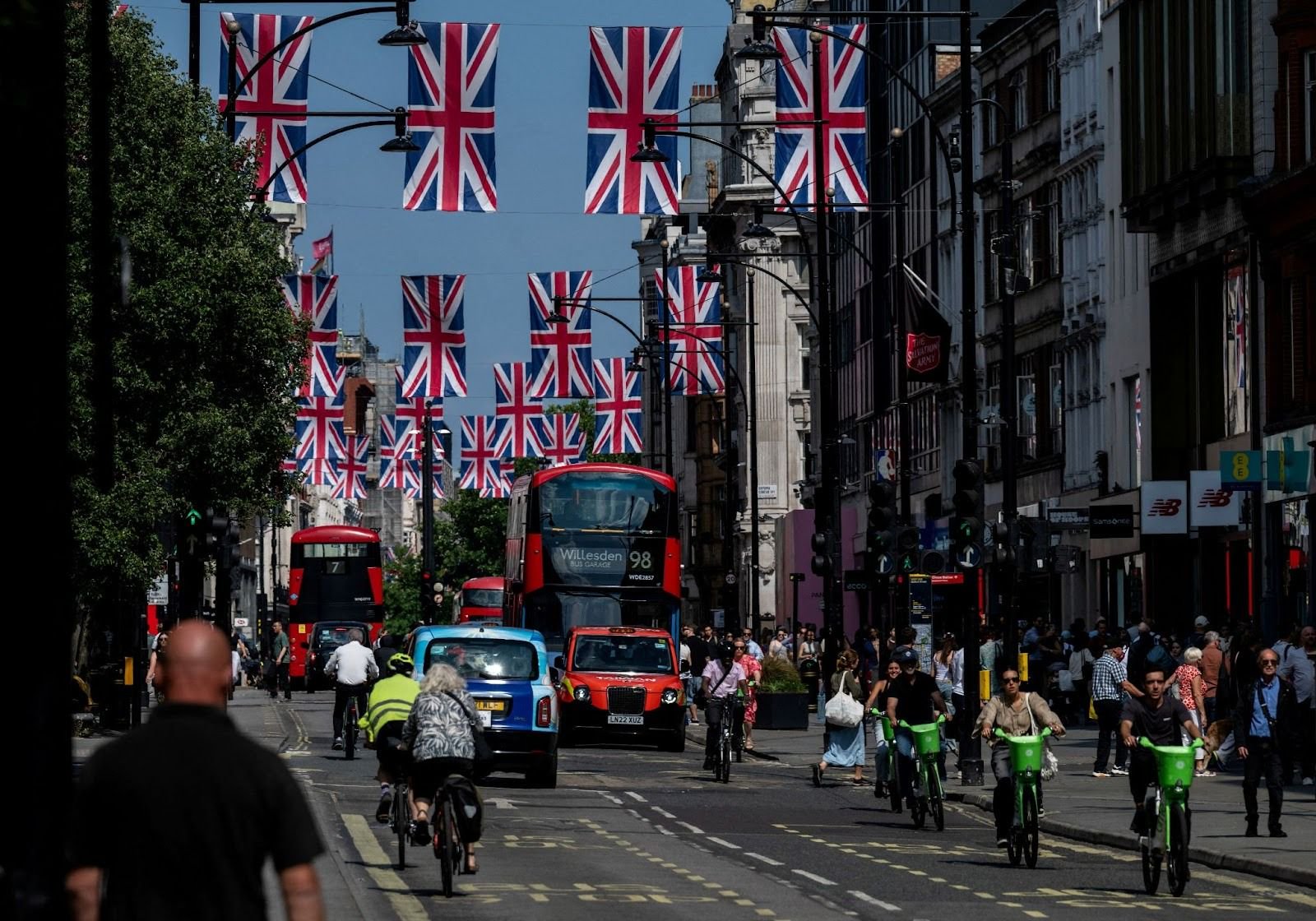 London’s mayor pushes to pedestrianize city