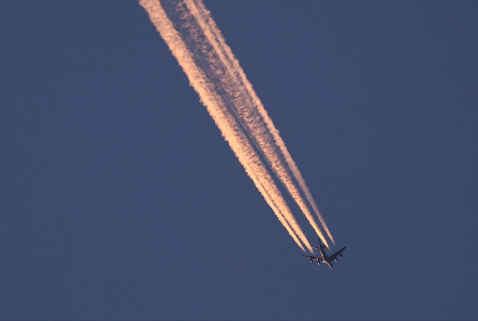 Slashing aviation's climate impact could be 'cheap'