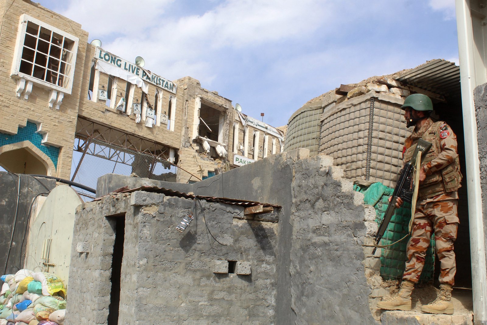 Pakistan and Afghanistan declare “open war”; Ellison’s Paramount poised to acquire Warner Bros for $111B; Mamdani to Trump: Let's Build