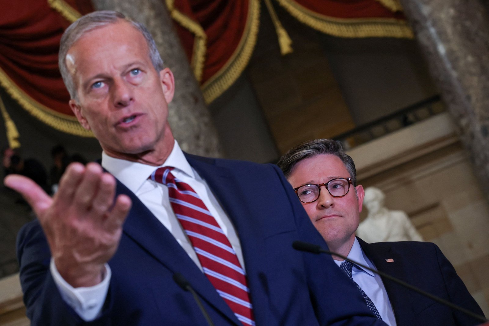 House and Senate Republicans splinter further on health care