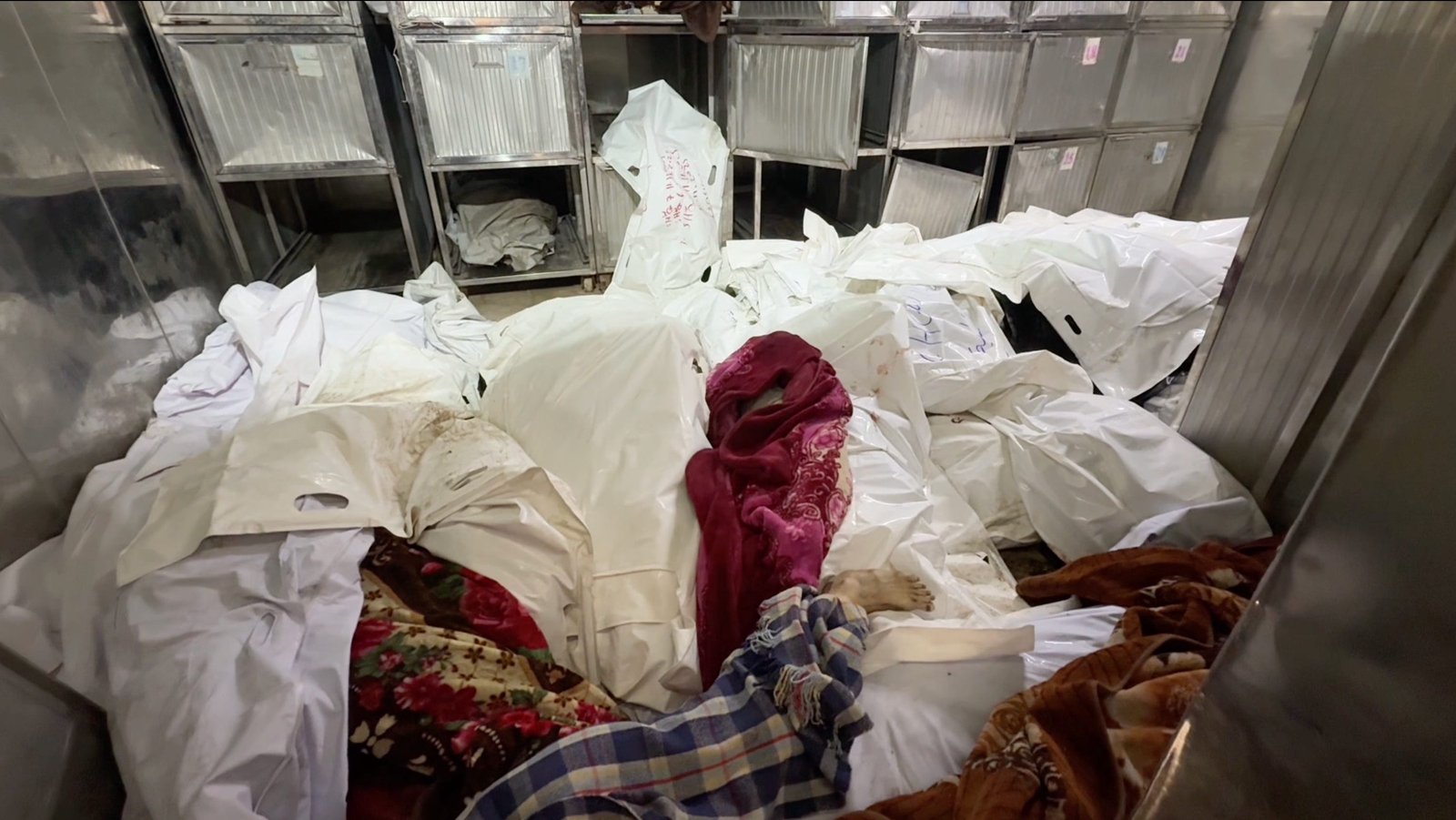 Israel Kills Over 30 Palestinians in Gaza in One of Bloodiest Assaults of "Ceasefire"