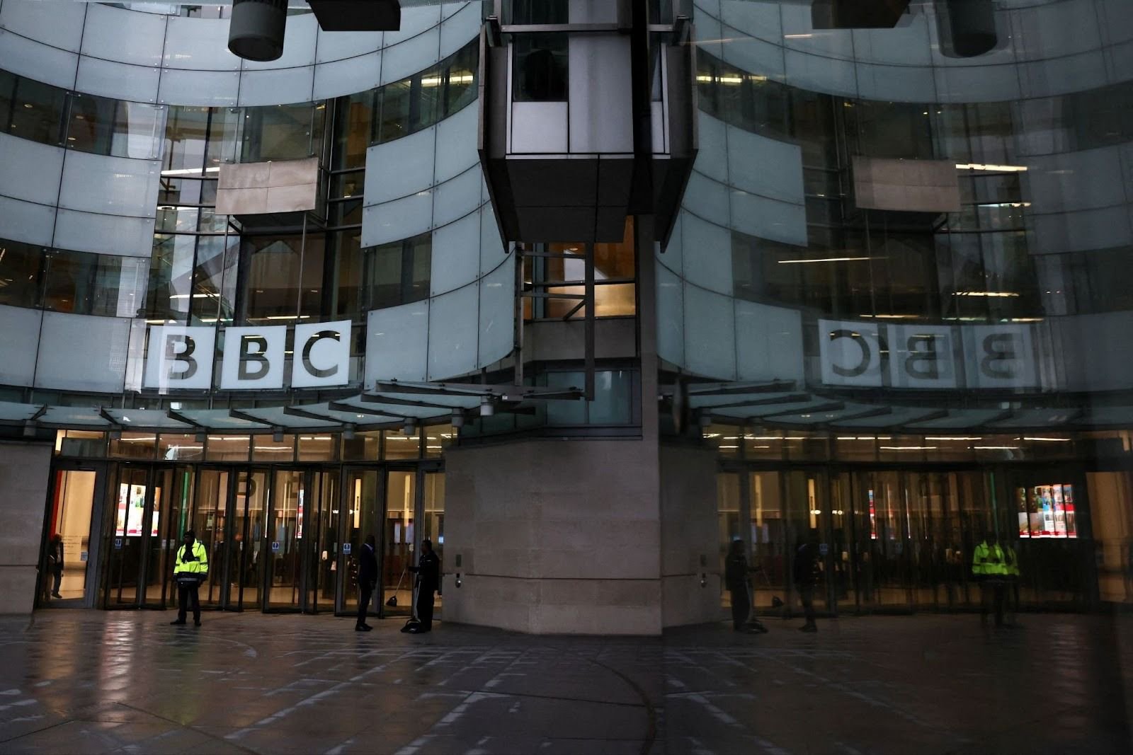 BBC director general quits over Trump reporting