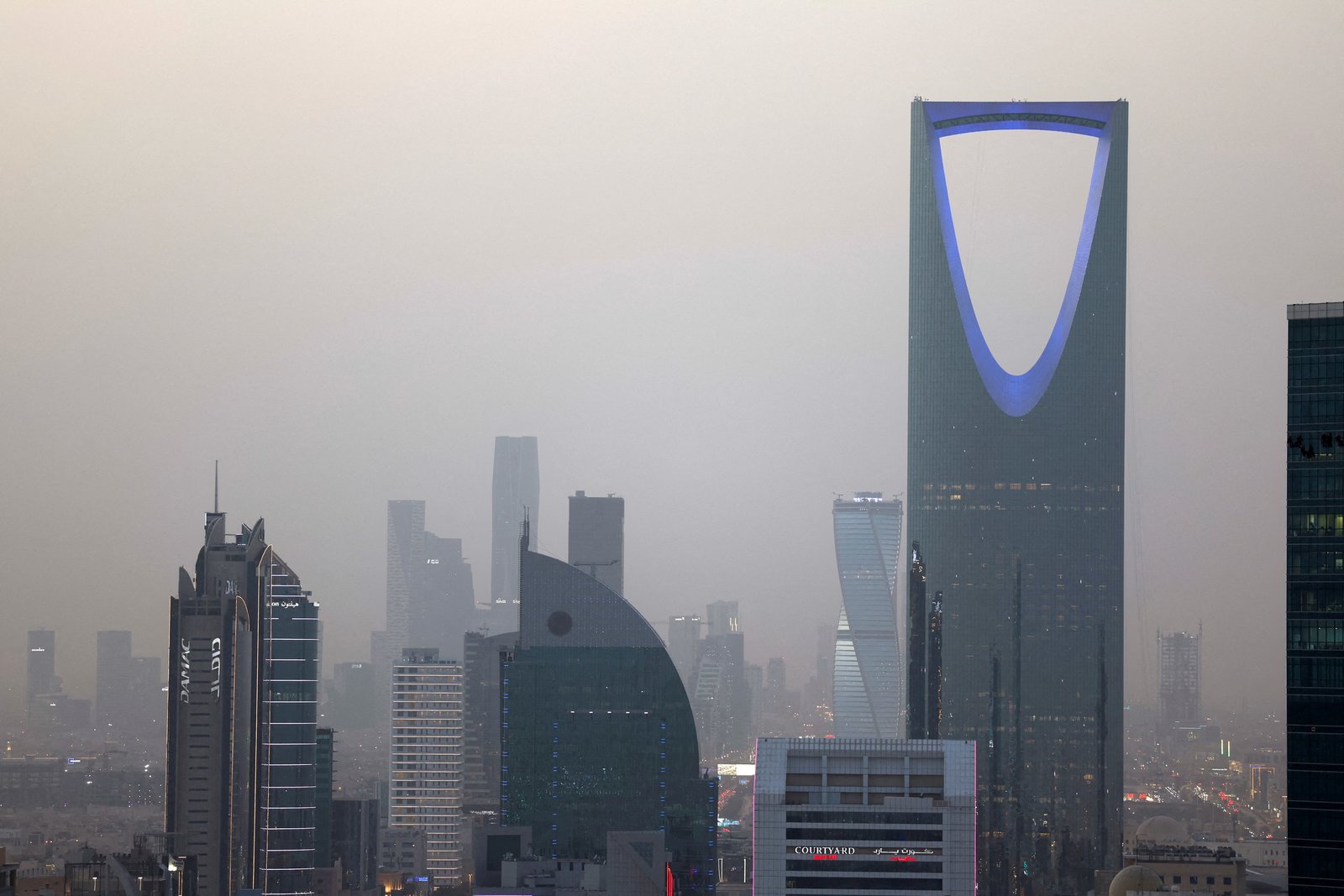 Riyadh becomes transit hub for worried rich fleeing Gulf