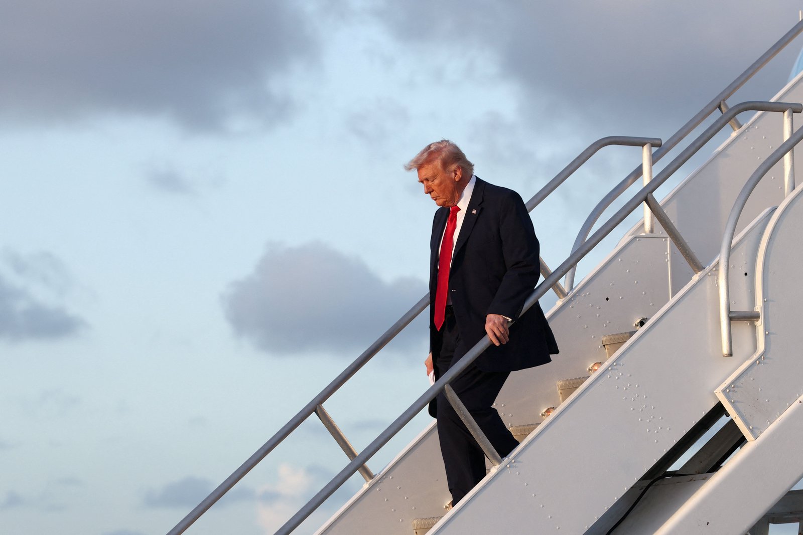 Trump set to speak at Republican retreat