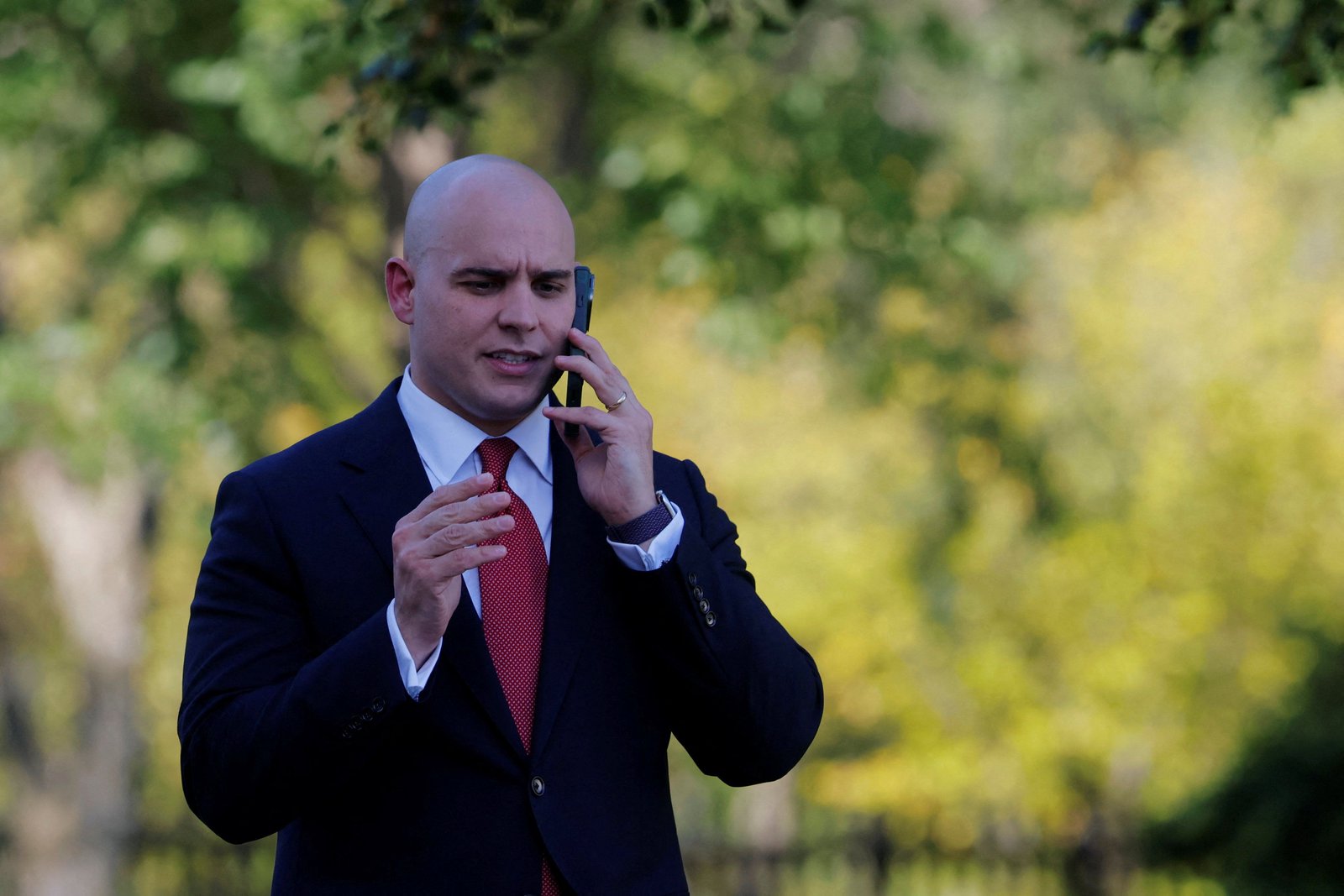 Senior White House aide: Americans will feel better about the economy in early 2026