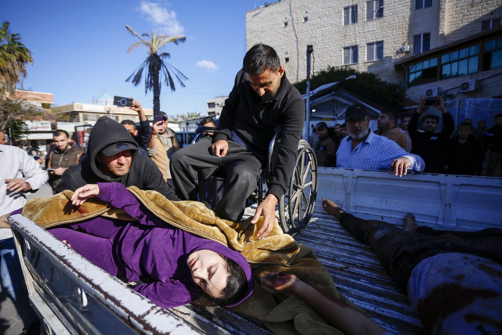 Israel kills over 20 in Gaza; U.S. shoots down alleged Iranian drone; At least 162 people killed in west Nigeria attack