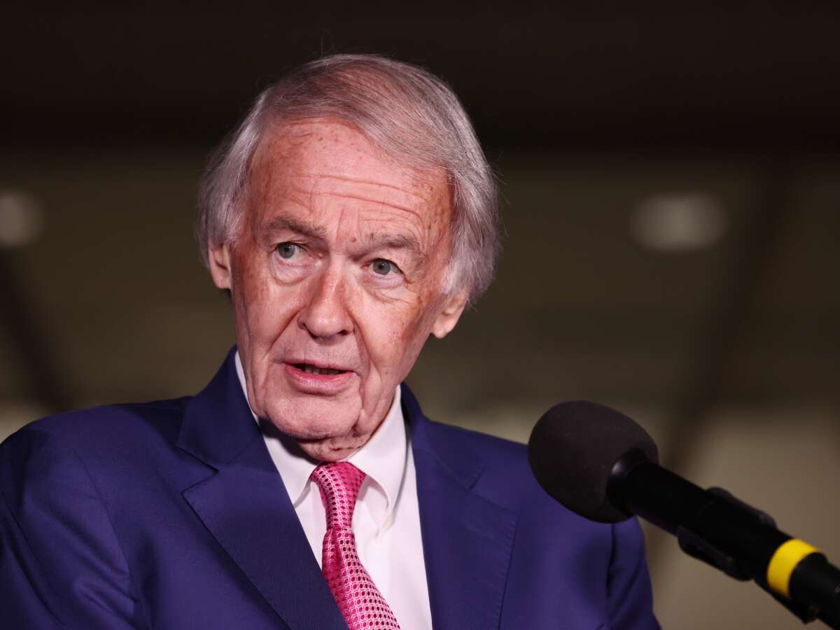 Senator Calls for Trump to Be Impeached Over Leaked Greenland Texts