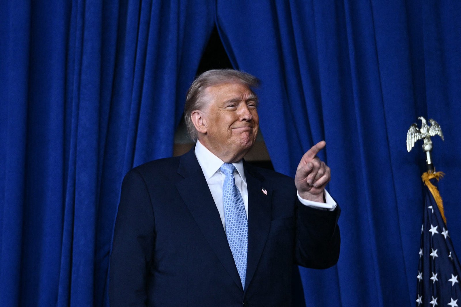 Trump Wants to Shield His Big Tech Donors From State AI Laws 