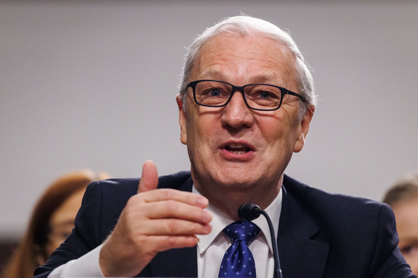 Trump causes bipartisan alarm by turning shutdown into DOGE 2.0