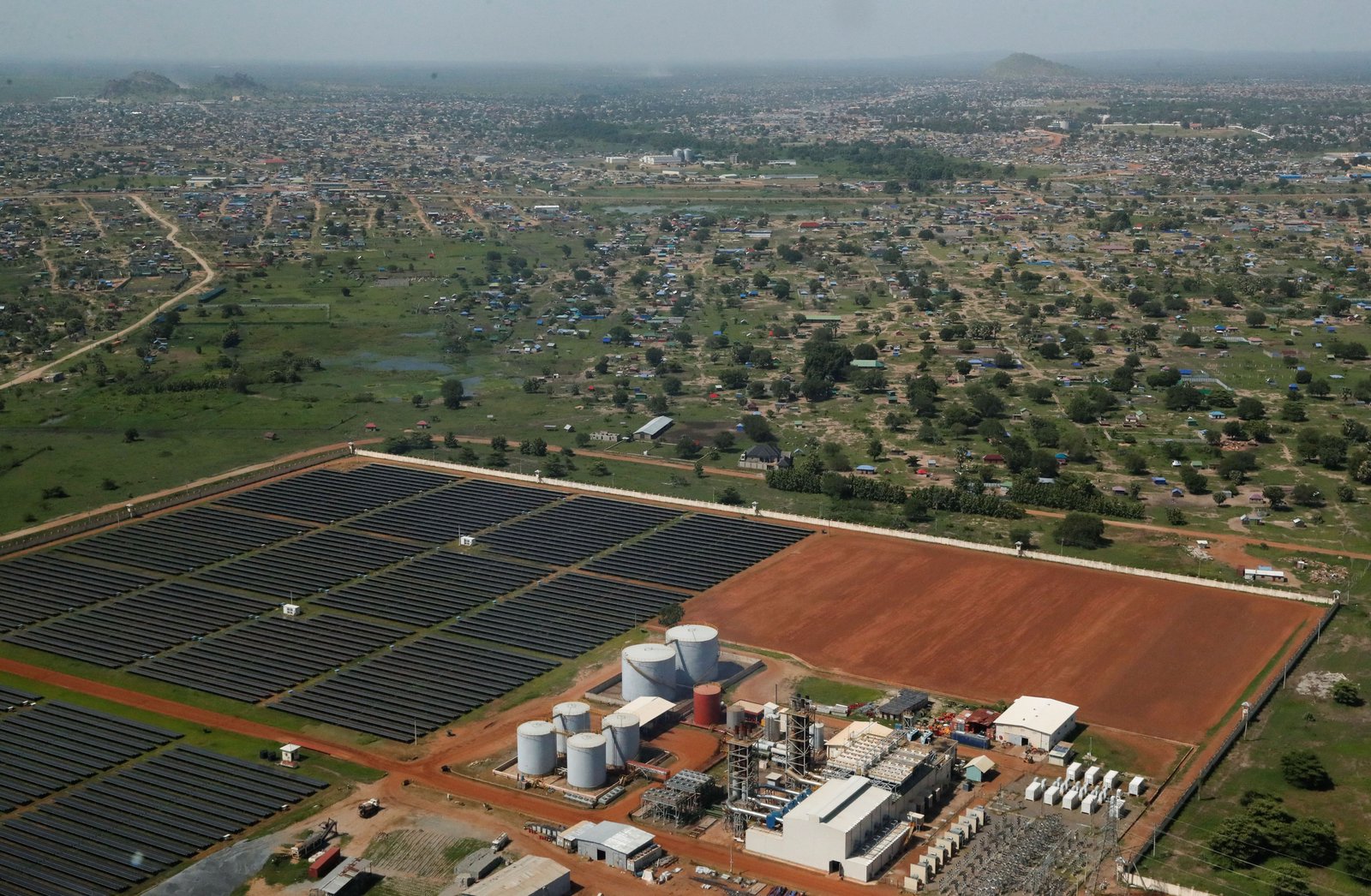 Africa offers ‘long-term opportunities’ for clean energy investment, report says