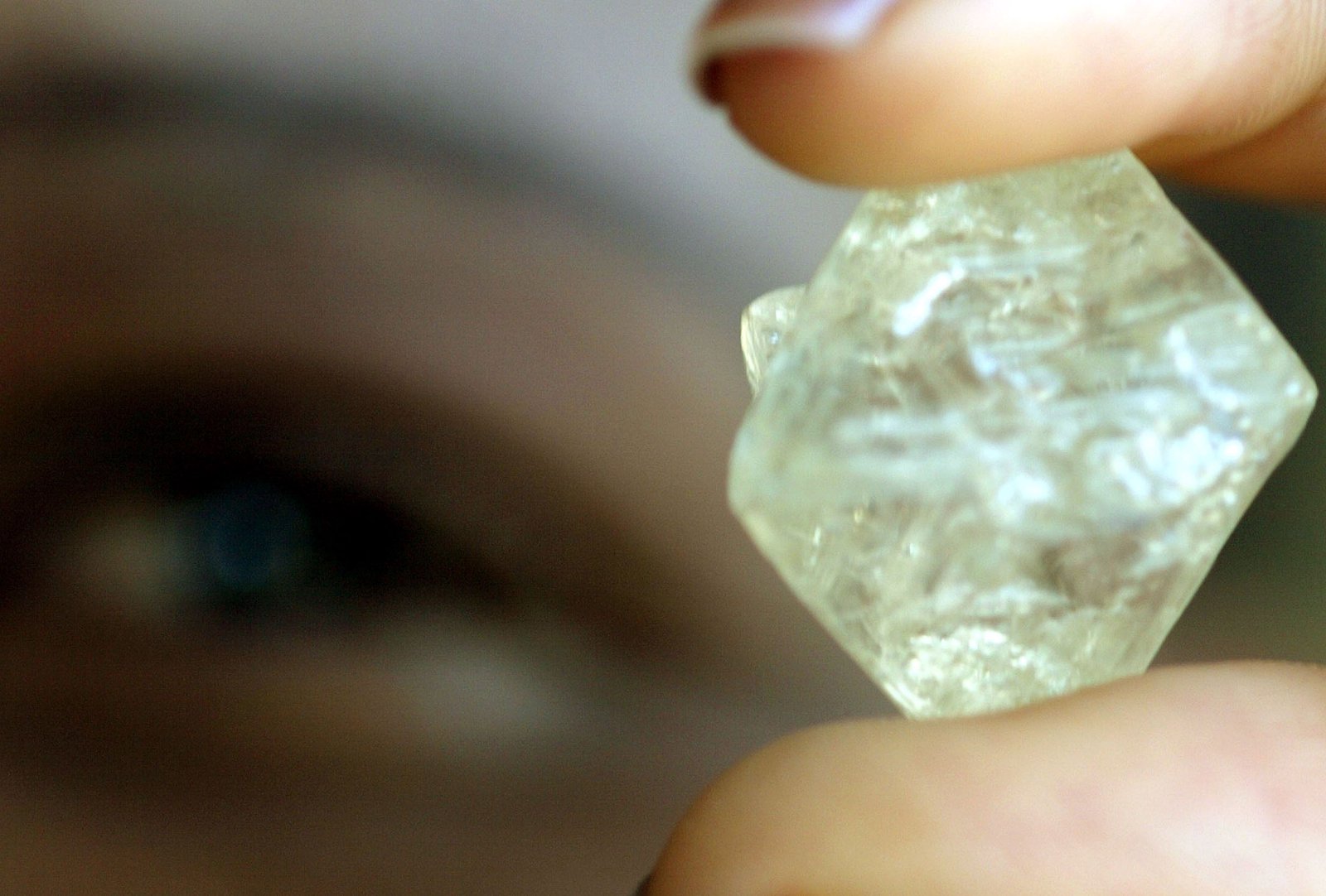 Botswana’s new diamond mining rule aims to boost local ownership
