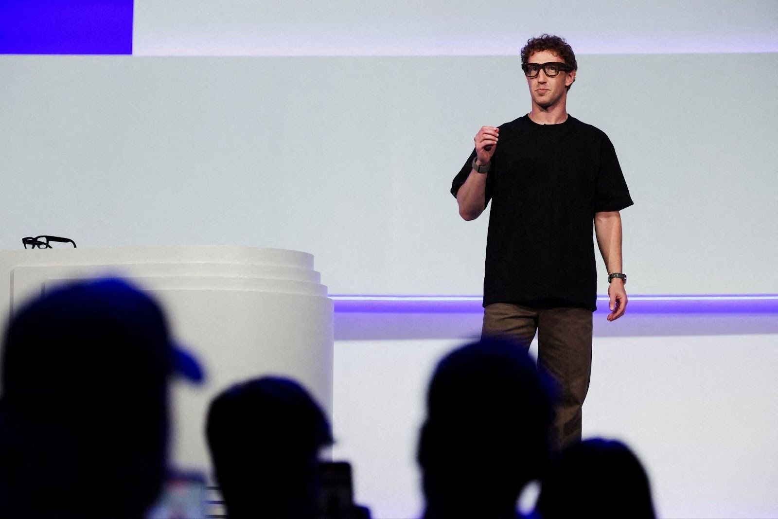 Meta wins ‘sweeping’ antitrust victory in US court