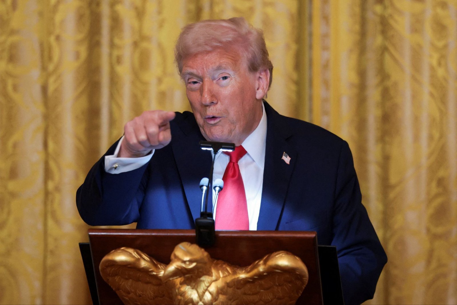 Trump threatens strikes on Venezuelan soil