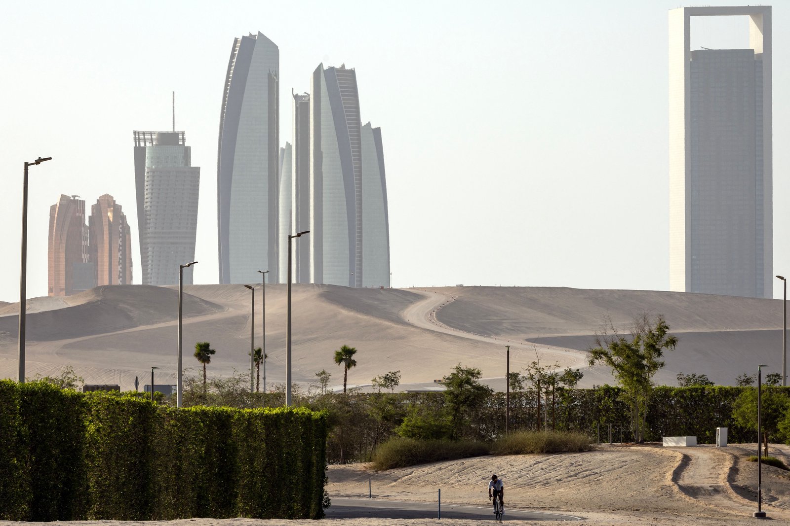 Survey finds Gulf residents feel safe at night