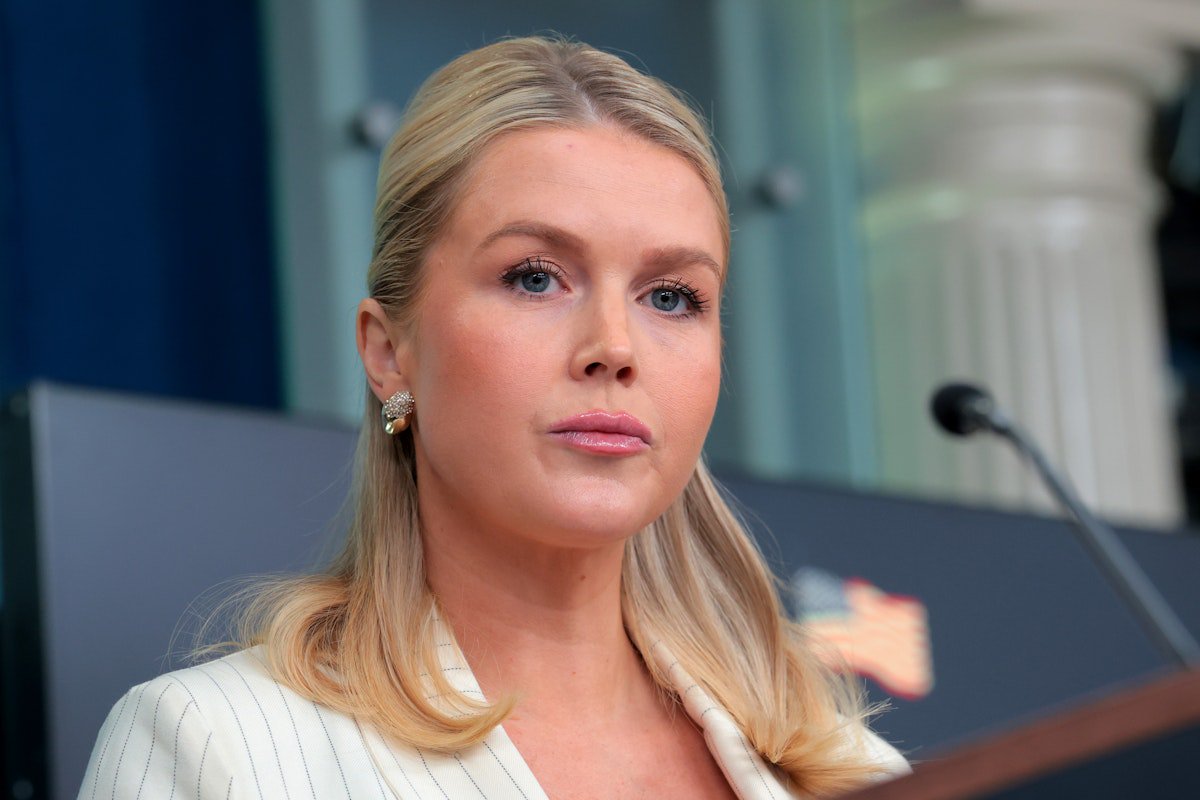 Trump Press Sec’s Weird Cult Moment on Fox Wrecked by Fresh ICE Horror