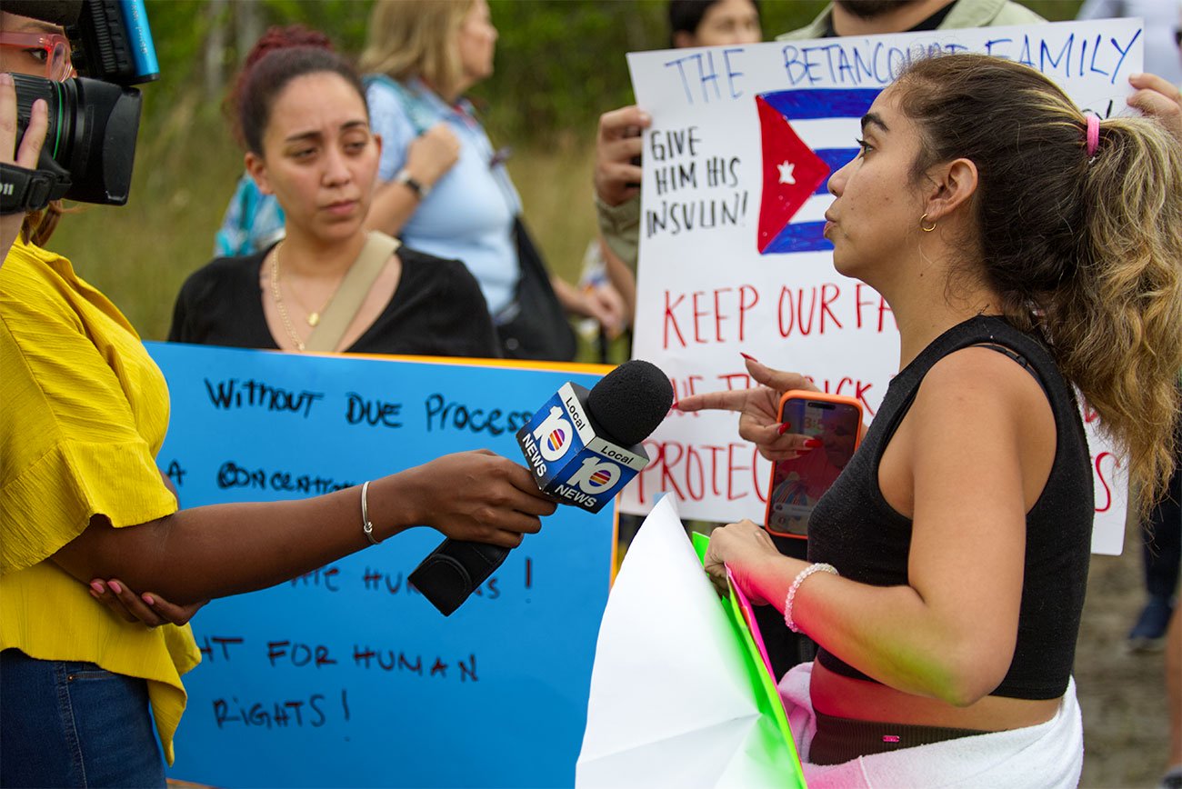 She Quit Her Job to Fight for Her Father’s Freedom—and for Everyone Else Inside Alligator Alcatraz