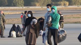 Trump Vows to Pause Migration from "Third World Countries" After Fatal National Guard Shooting