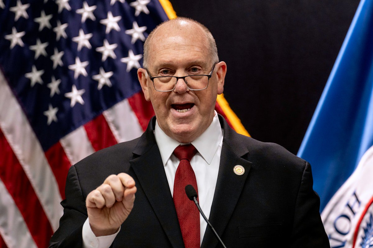 Trump Border Czar Announces End to Deadly ICE Crackdown in Minneapolis