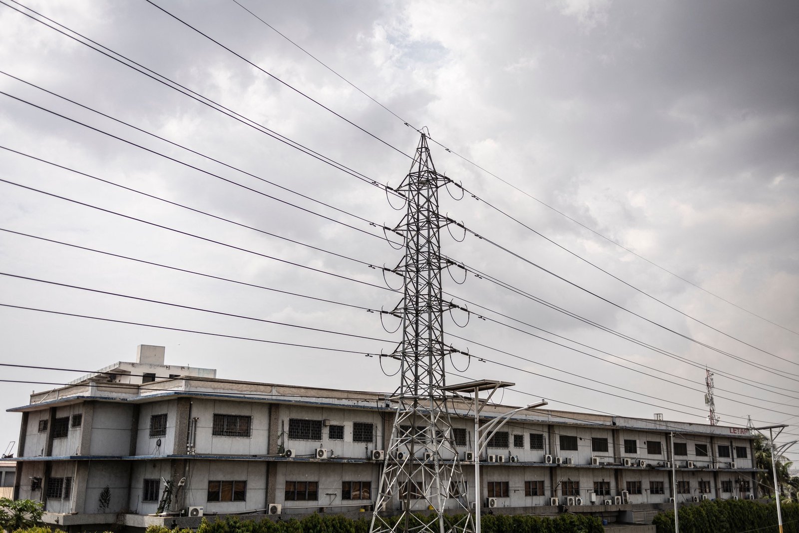 Ghana settles $1.47 billion in energy debts