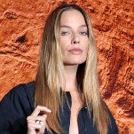 Margot Robbie Likens ‘Wuthering Heights’ to a Gut Punch (in a Hot Way)