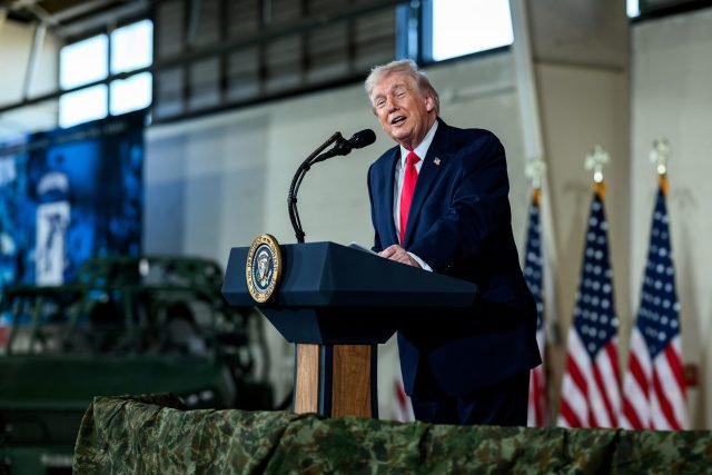 ‘More Chaos’: Trump Hammered for Plan to Double Down on Tariffs After Supreme Court Ruling