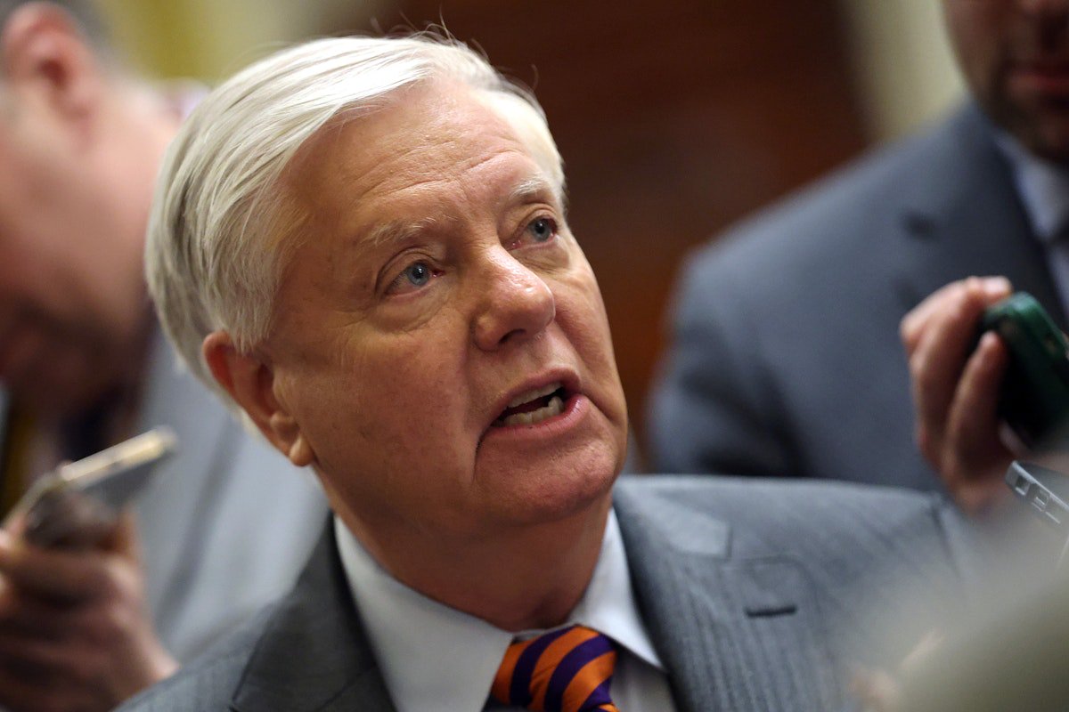 Lindsey Graham Is Pushing Us Into a Shutdown for the Pettiest Reason 