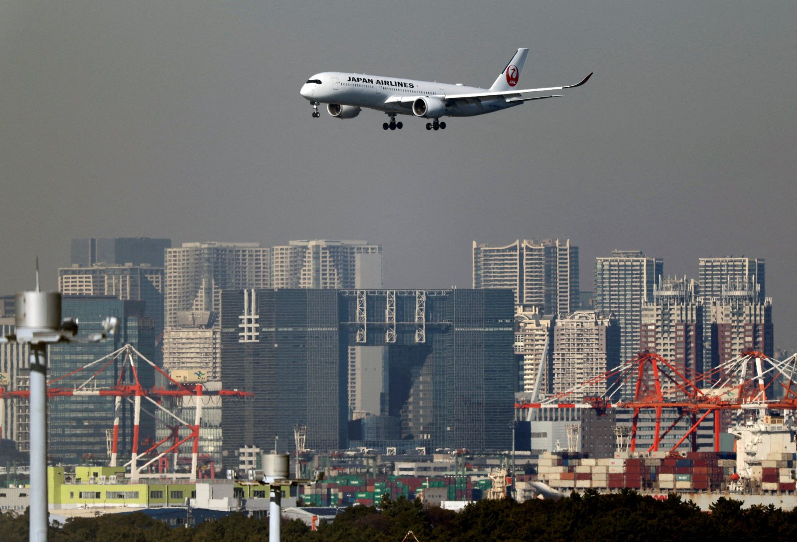 China airlines see 500,000 Japan-bound ticket cancellations amid diplomatic spat