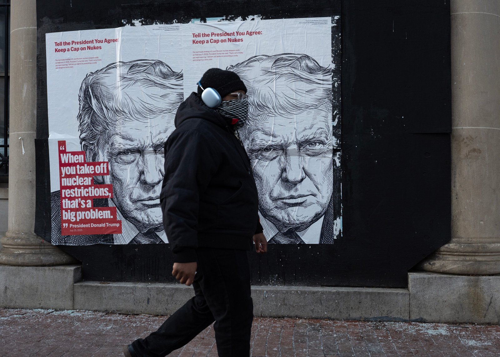 $6B arms deal to Israel bypassed Congress; U.S. signals "readiness" for Iran talks; Last U.S.-Russia nuclear treaty set to expire