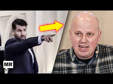 Protesters Humiliate Church Pastor Who Is Also An ICE Field Director