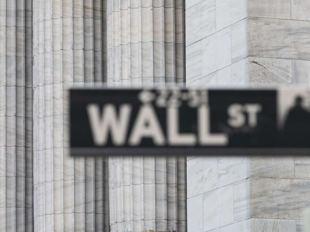 New York Federal Reserve Gave Wall Street Over $420 Billion in the Past 7 Months