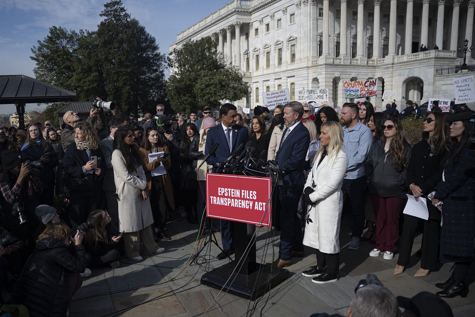 BREAKING: Congress Votes to Release the Jeffrey Epstein Files, Humiliating Trump
