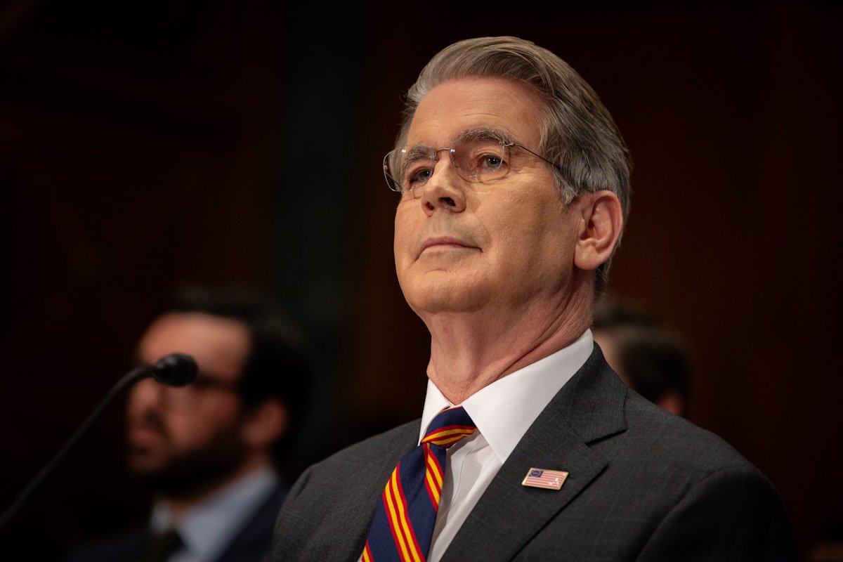 Trump Treasury Secretary Gives Up Game on Tariff Revenue