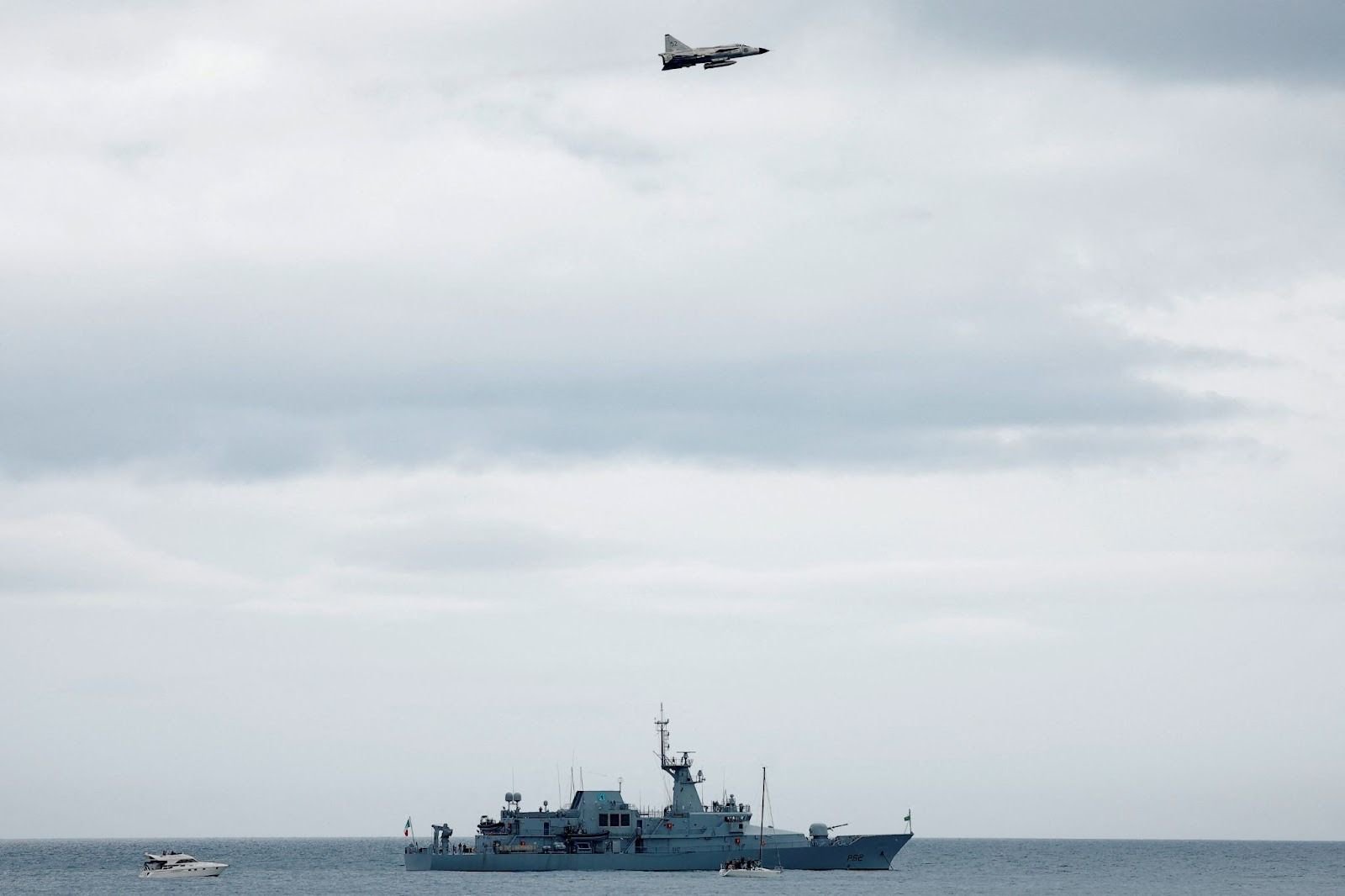 Ireland moves to ward-off potential Russian attack
